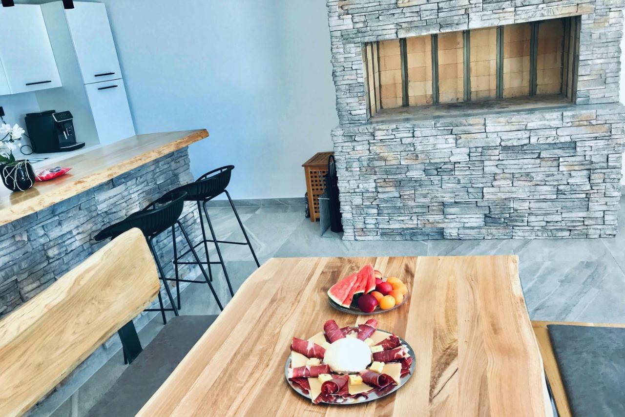 Villa Lukrecia, Luxury Villa In Imotski-Makarska Donji Proložac Eksteriør billede